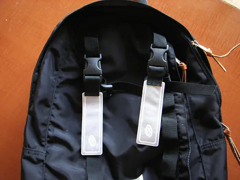 timbuk2のリフレクターテール