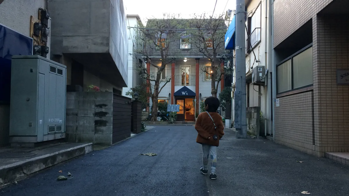 神宮付近の美容室