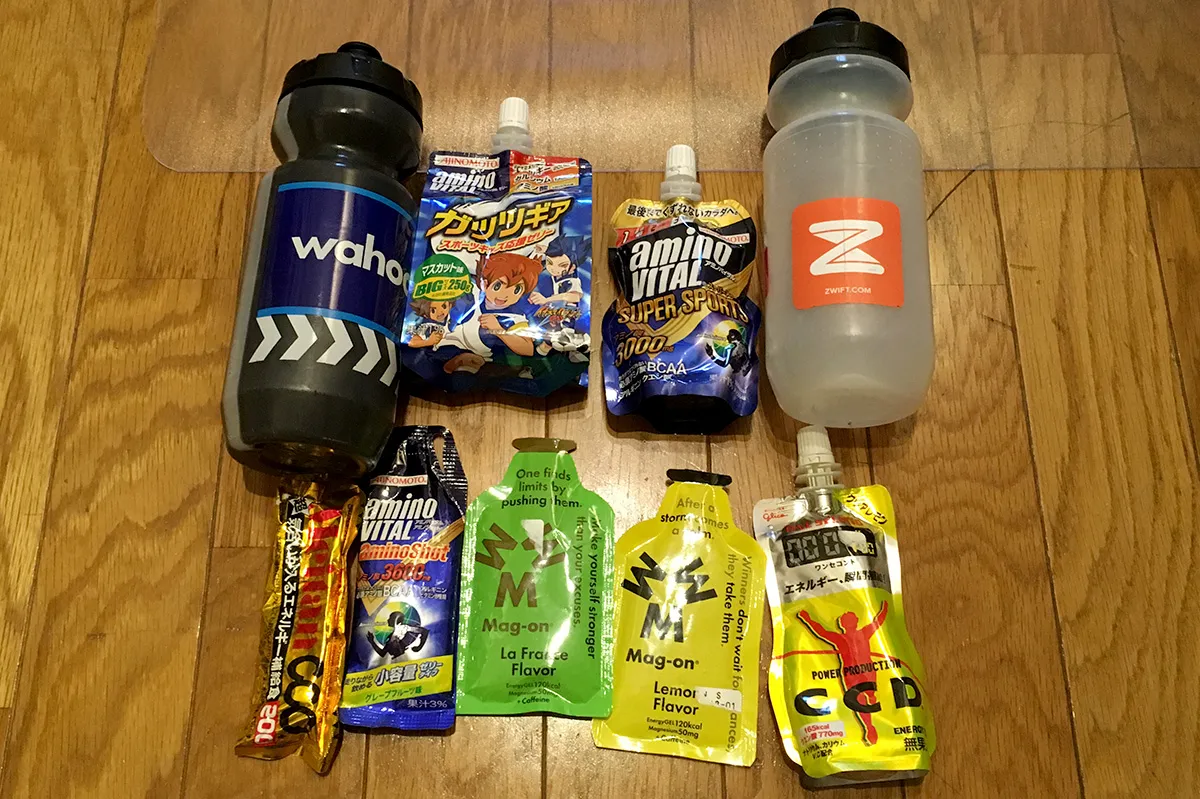 CWS基地上で買ってきた補給食