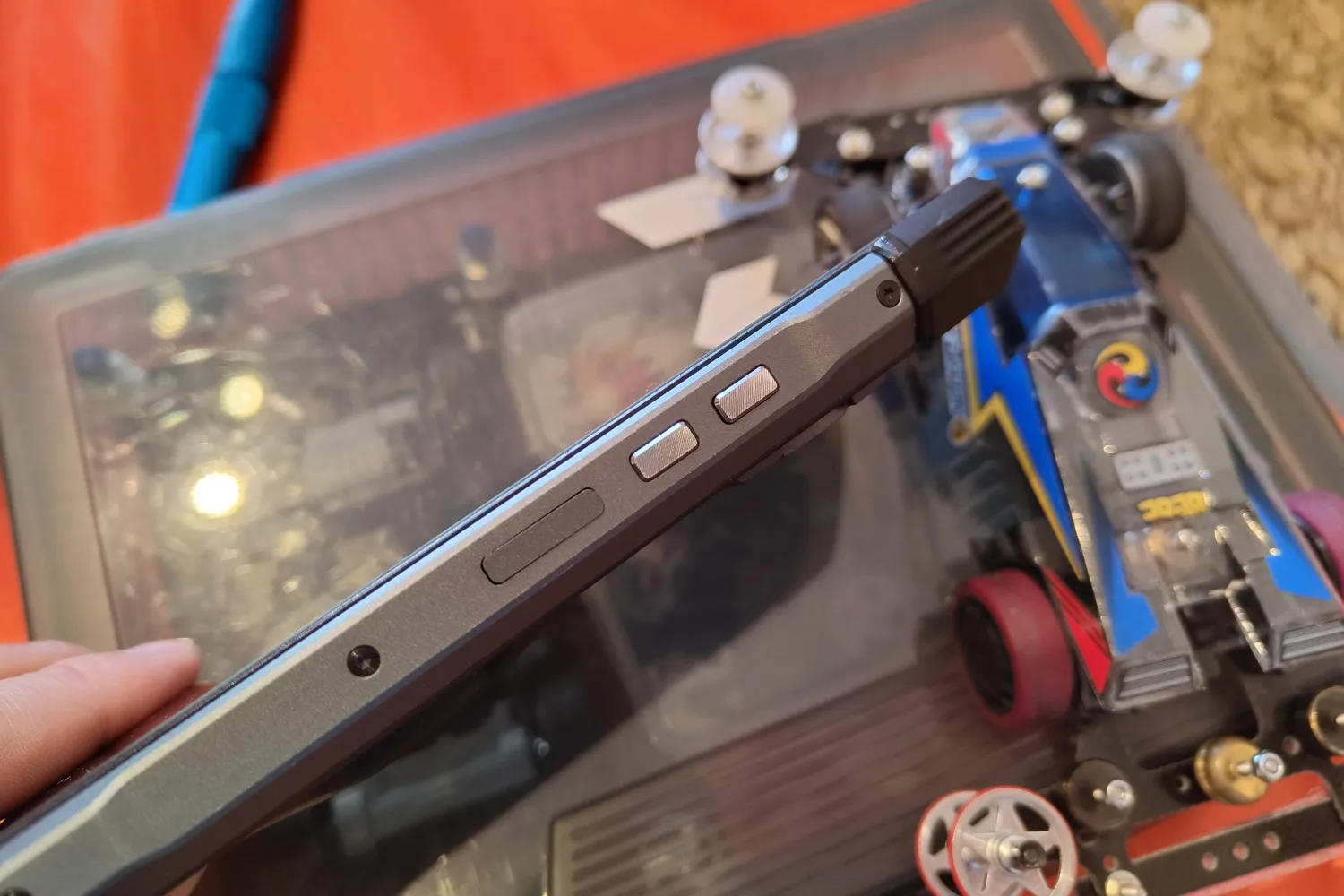 Unihertz TickTockのボタン