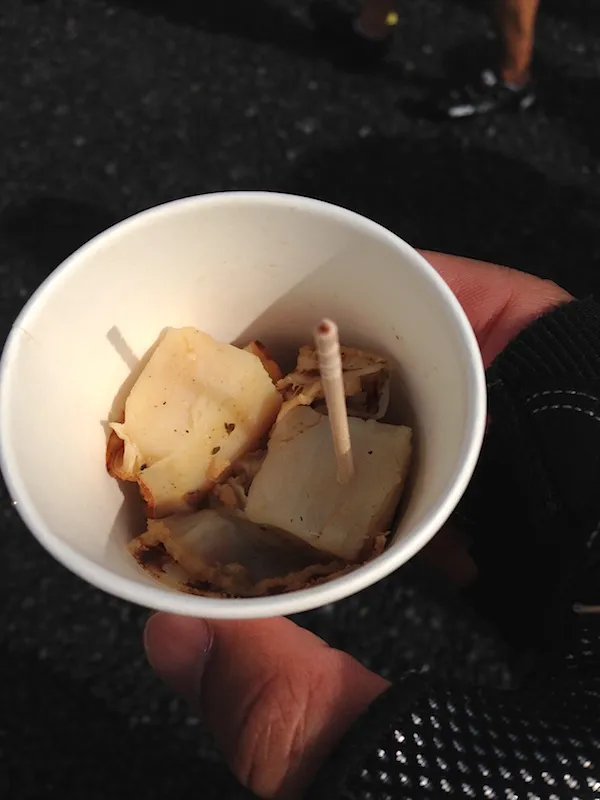 四つ切りのホタテ