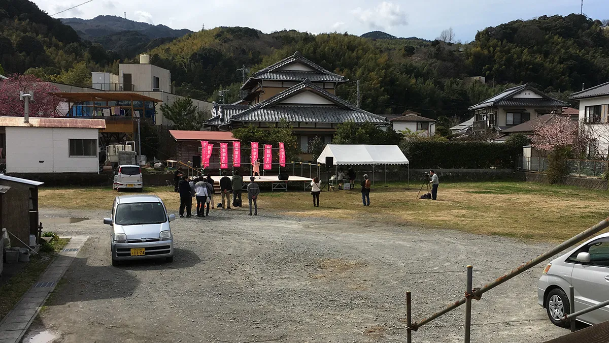 静岡出身のシンガーソングライターらしい