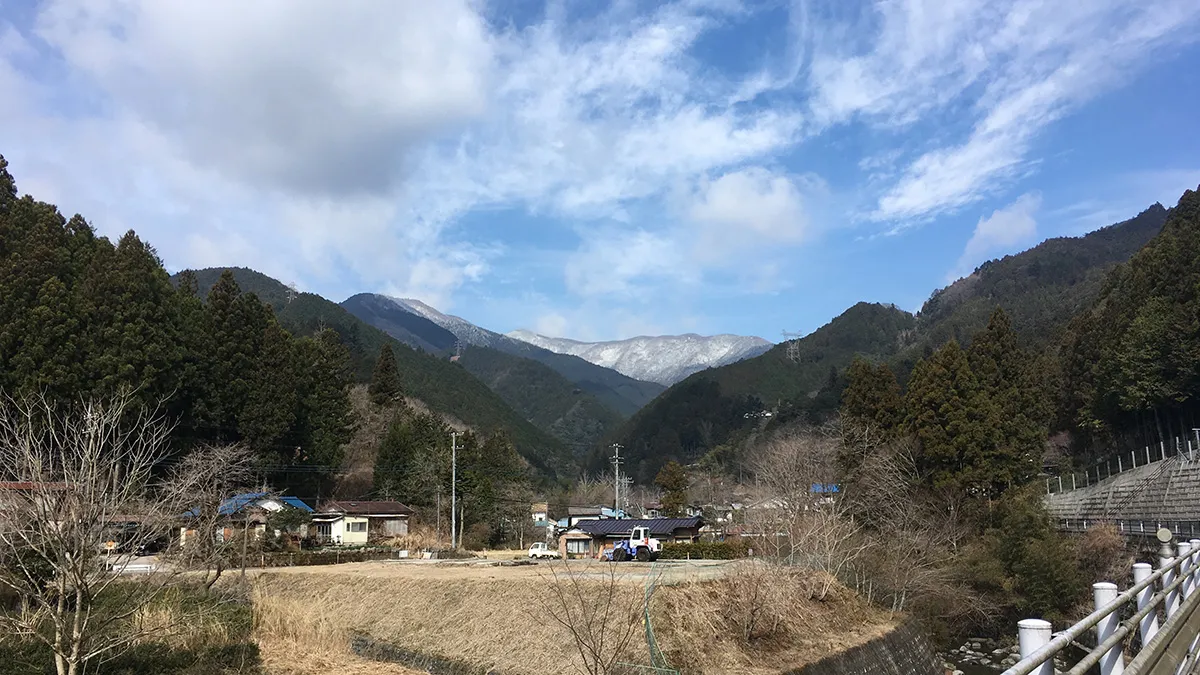 山伏峠手前の山