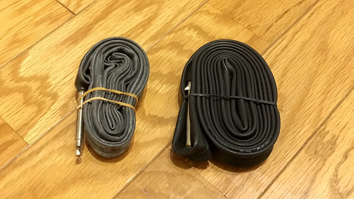 コンチネンタル Race28とCST スーパーライトチューブ