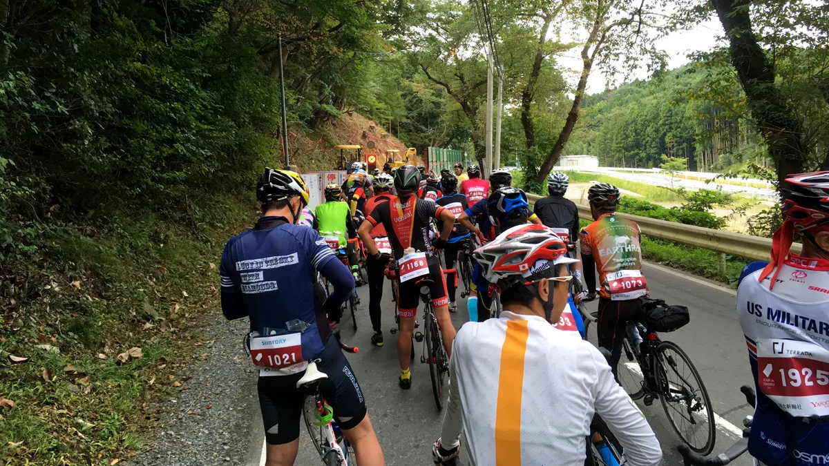 女川〜雄勝間は工事