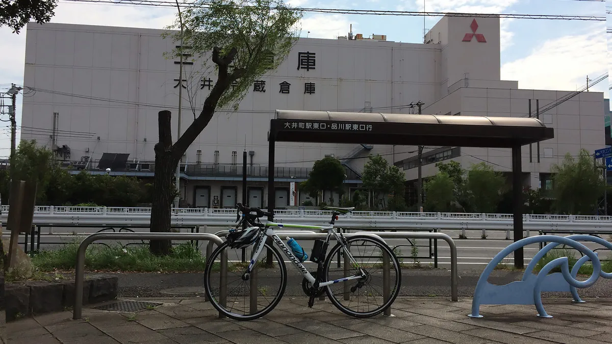 大井ふ頭で記念撮影 Cannondale SUPERSIX EVO