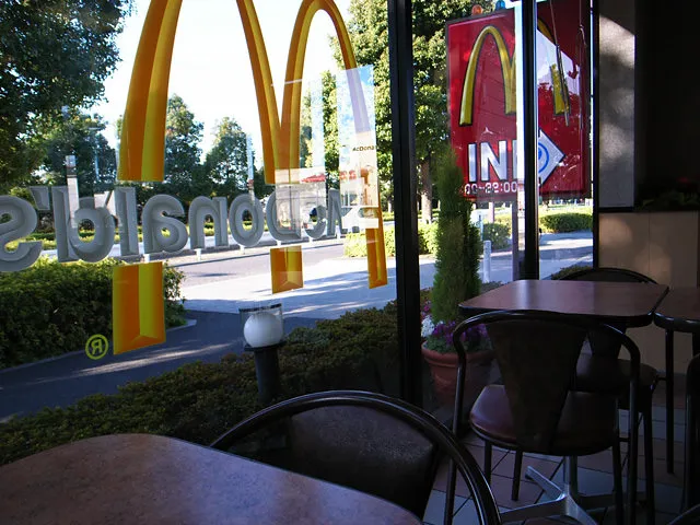 東八マック 東八マック